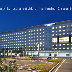 מלון The Royal Park Haneda Airport Terminal 3