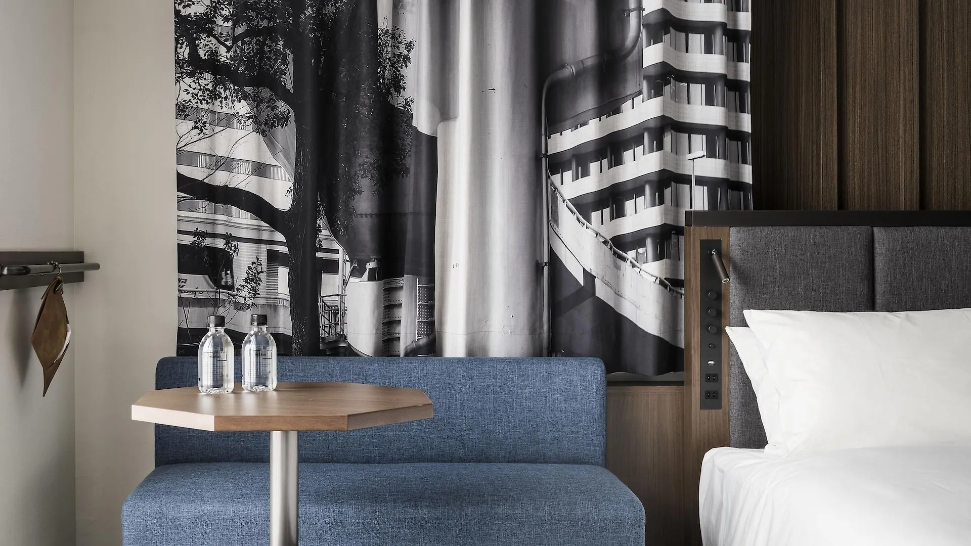 Bespoke Hotel Shinsaibashi Oszaka 3*,  Japán