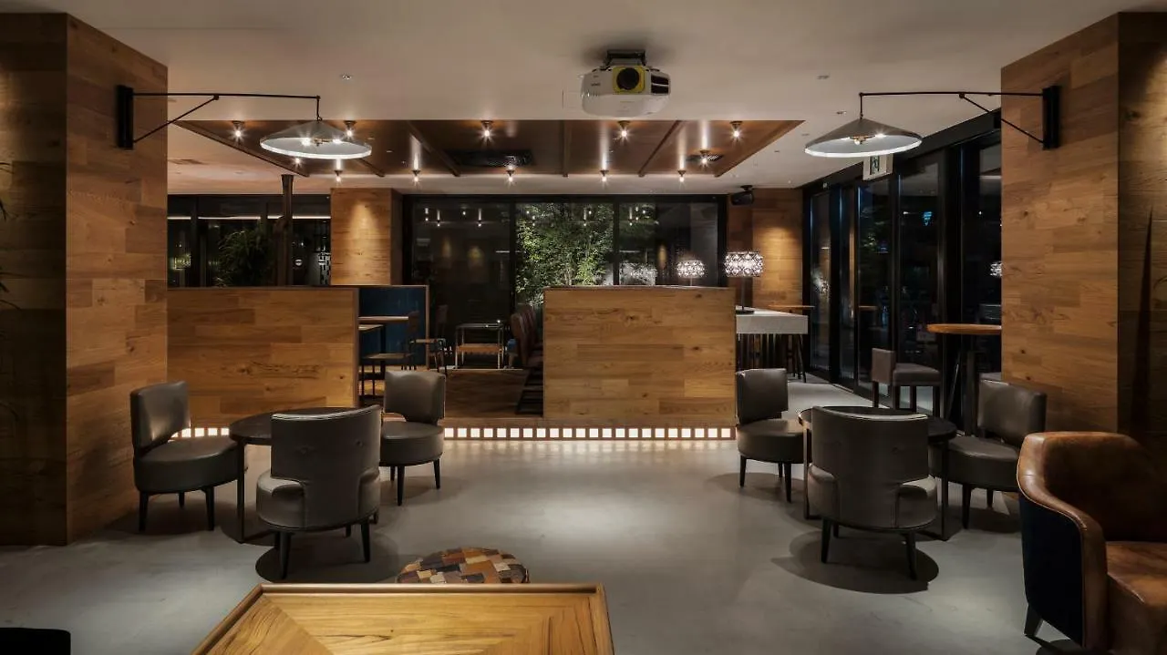 אוסקה Bespoke Hotel Shinsaibashi