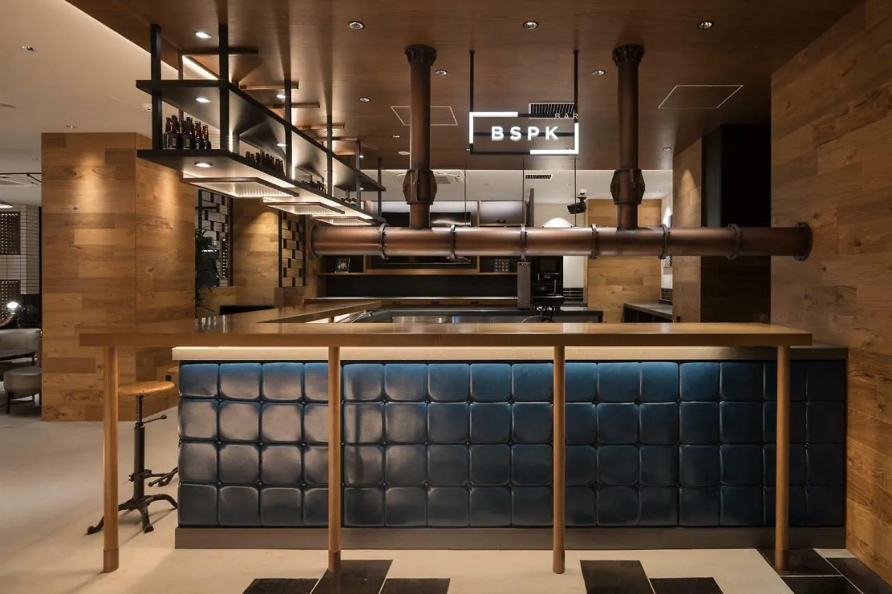 אוסקה Bespoke Hotel Shinsaibashi 3*,  יפן